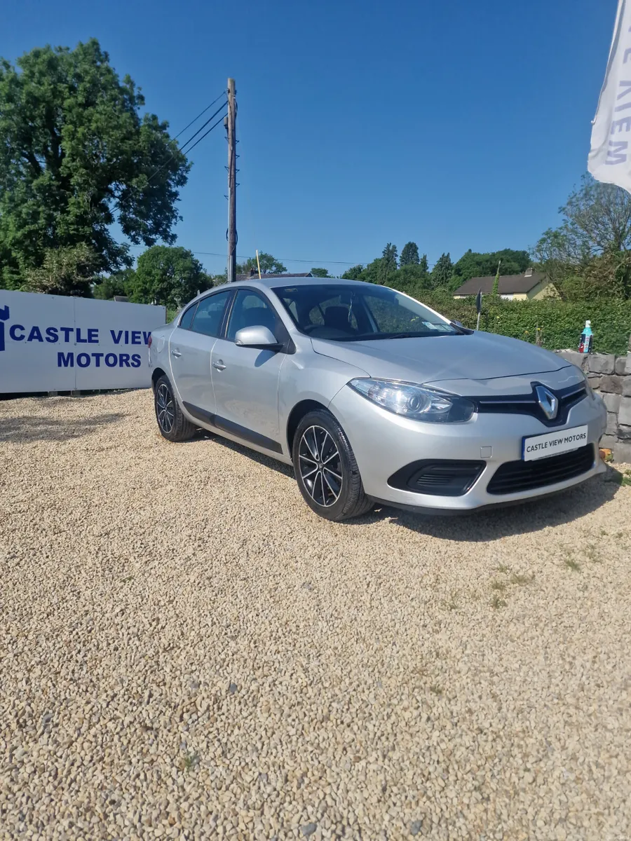 16 Renault Fluence Automatic - Image 1