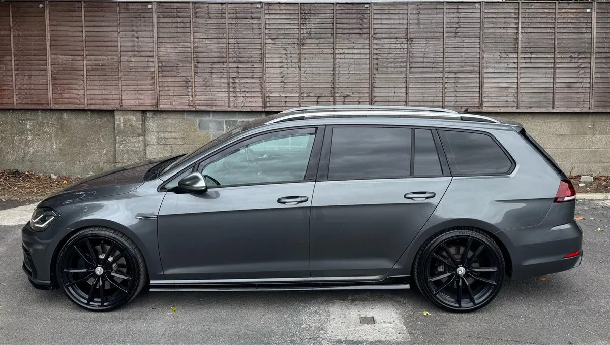 2017 Volkswagen Golf R variant 310bhp - Image 4