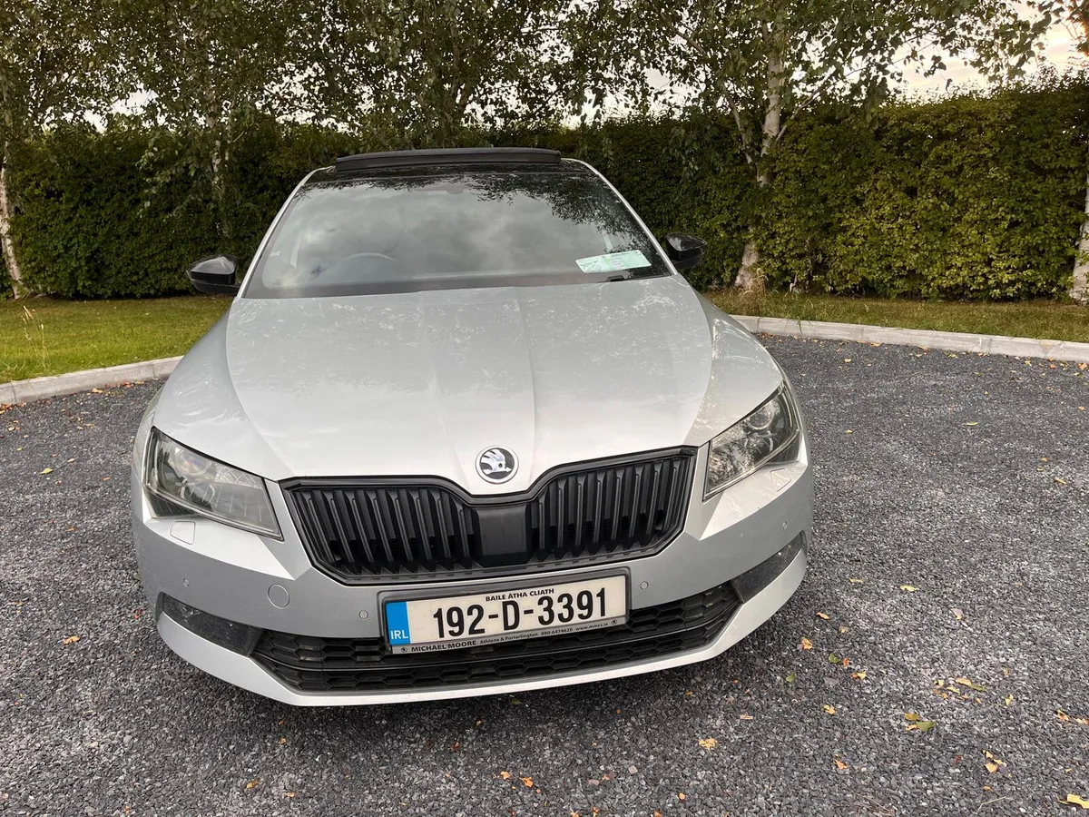 Skoda Superb 2.0TDI 150BHP SPORTLINE - Image 6