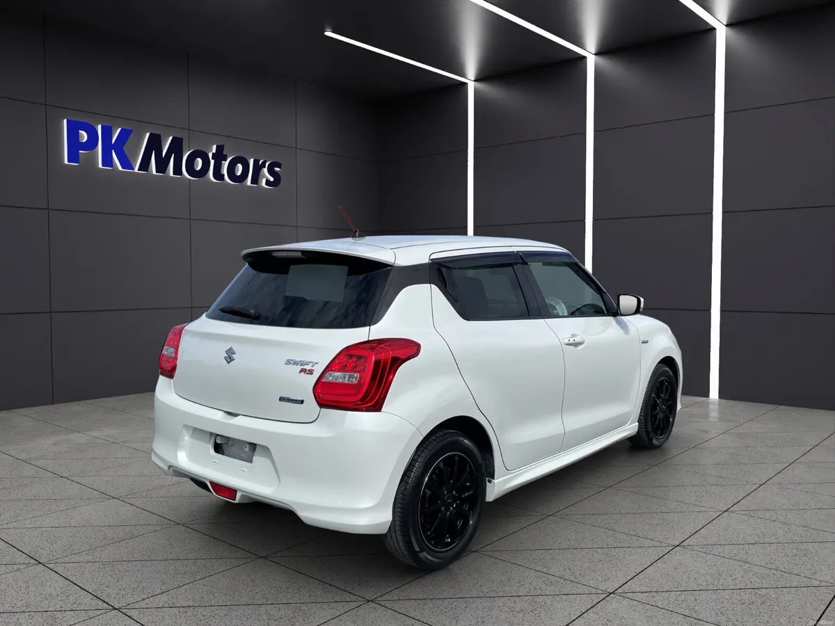 2017 Suzuki Swift RS 1.3 hybrid - Image 6