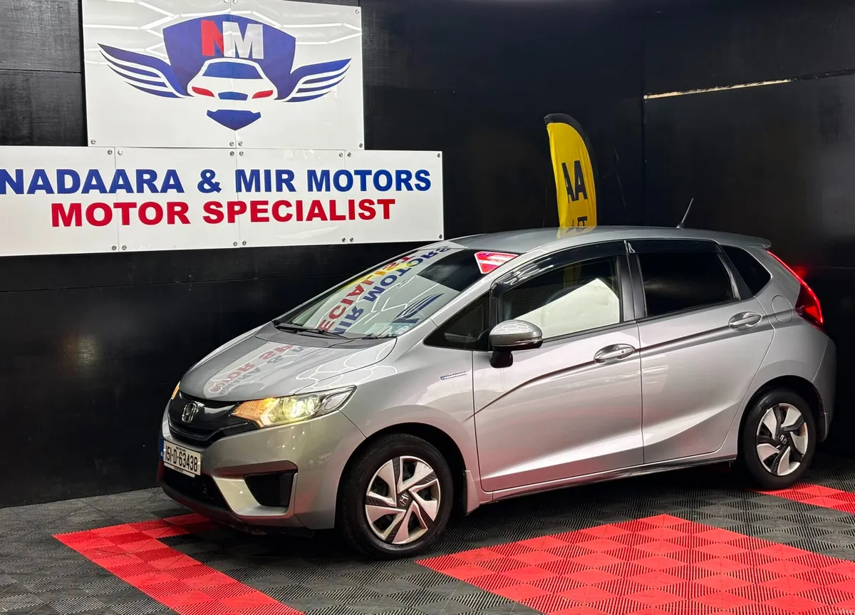 Honda Fit 2015 - Image 3