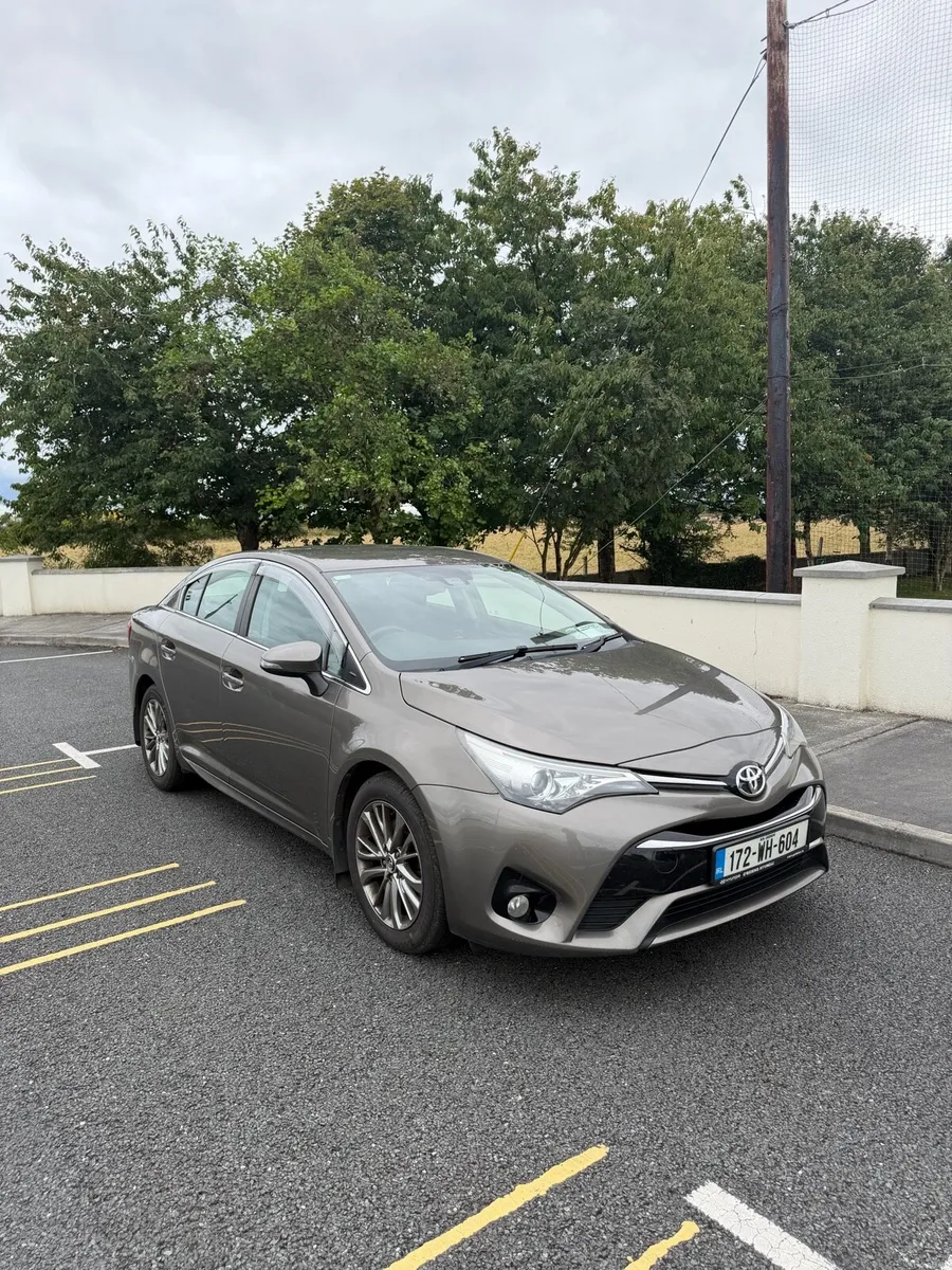 Toyota avensis Luna d4d - Image 1