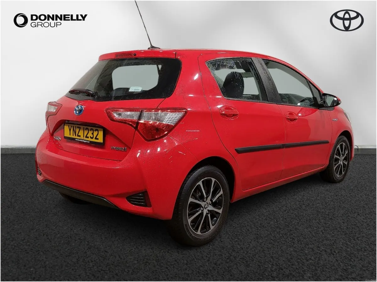 Toyota Yaris Hatchback Icon Tech - Image 4
