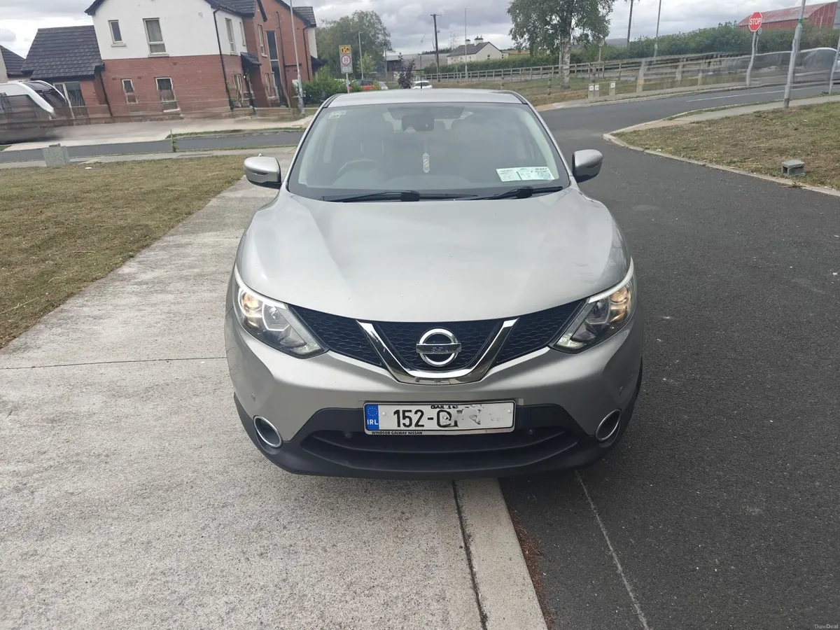 Nissan Qashqai 2015 - Image 1