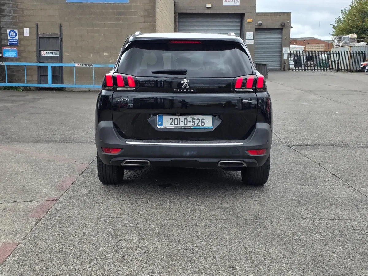 Peugeot 5008 GTLine 1.2 PureTech - Image 4