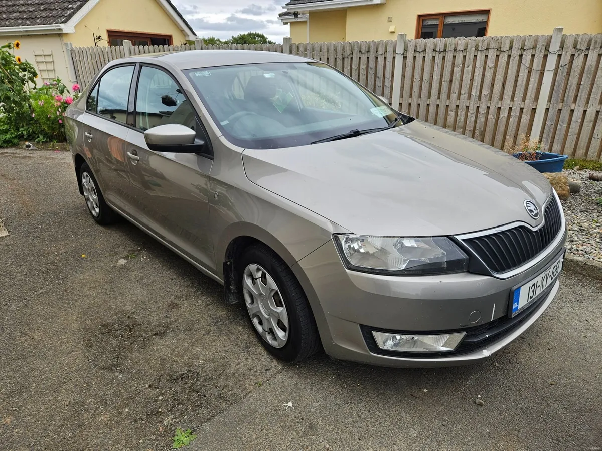 Skoda Rapid 2013 - Image 1