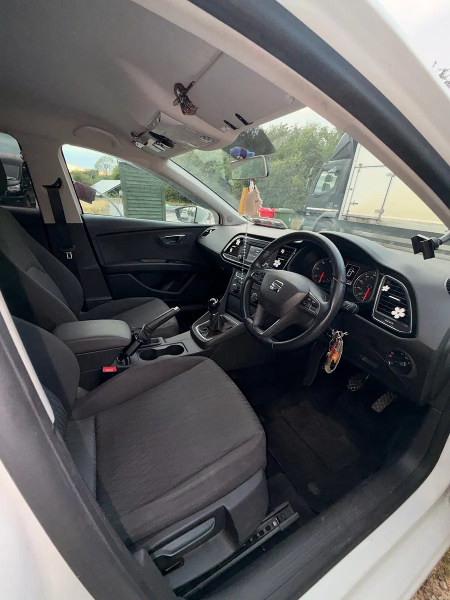2013 Seat Leon 1.6 Diesel *timing belt just done* - Image 5