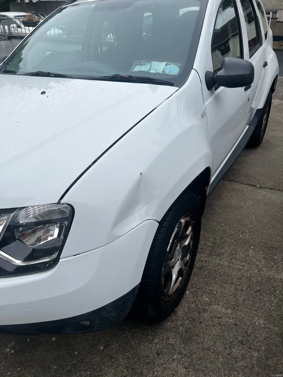 2018 Dacia duster - Image 4