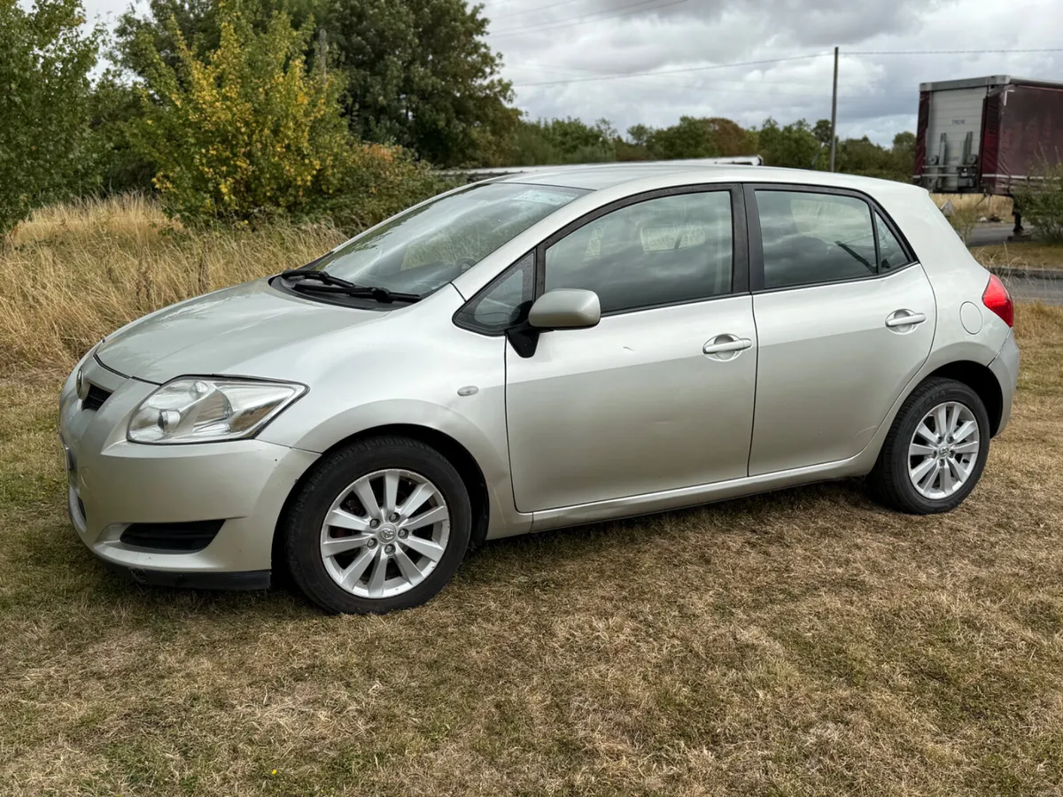 Toyota Auris 2008 - Image 3