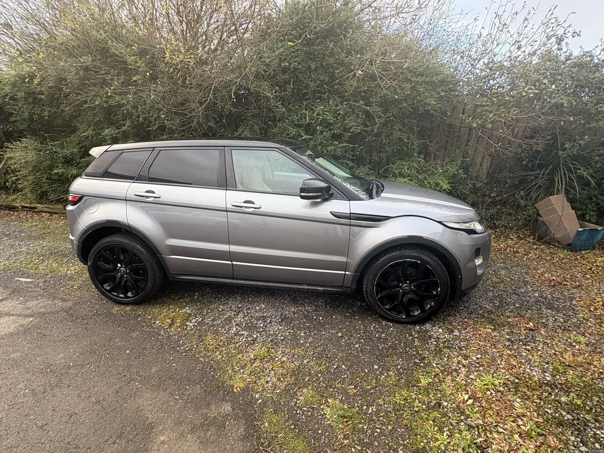 Range Rover Evoque 2.2 Dynamic Lux - Image 1