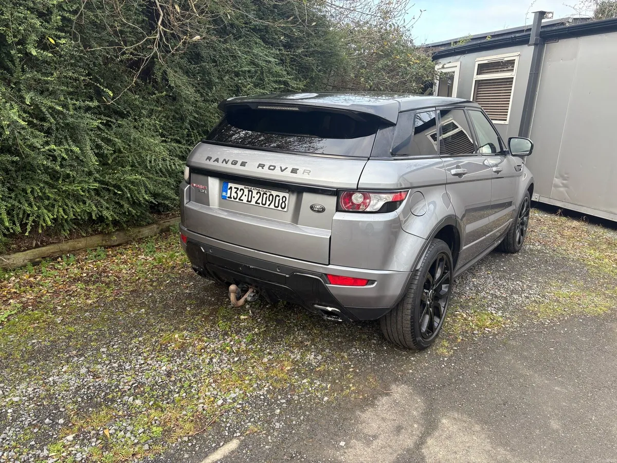 Range Rover Evoque 2.2 Dynamic Lux - Image 4