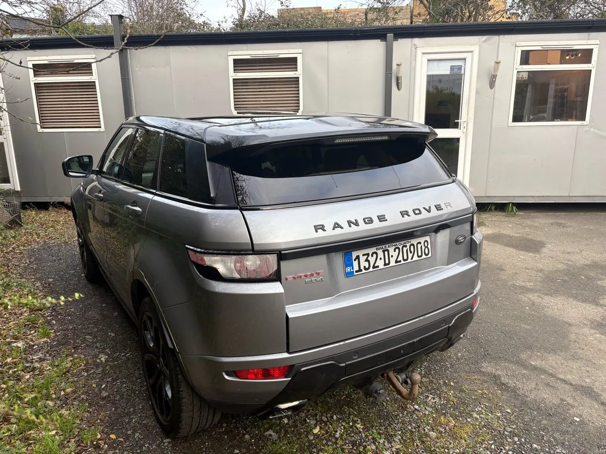 Range Rover Evoque 2.2 Dynamic Lux - Image 3