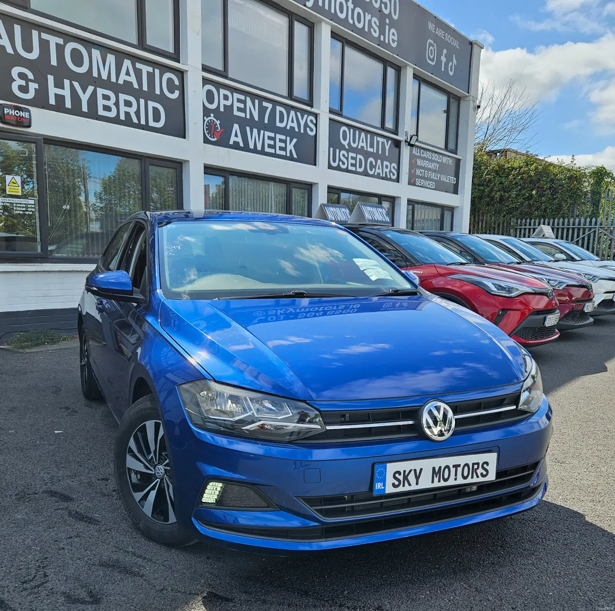 Volkswagen Polo 2019 Automatic 13.9K Km only - Image 3