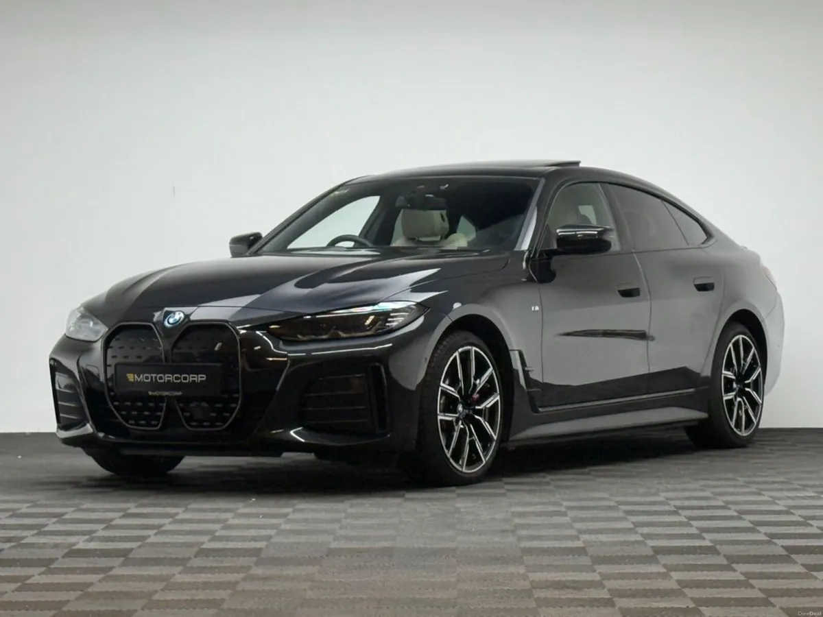 BMW i4 40 M SPORT PRO *SUNROOF* - Image 3