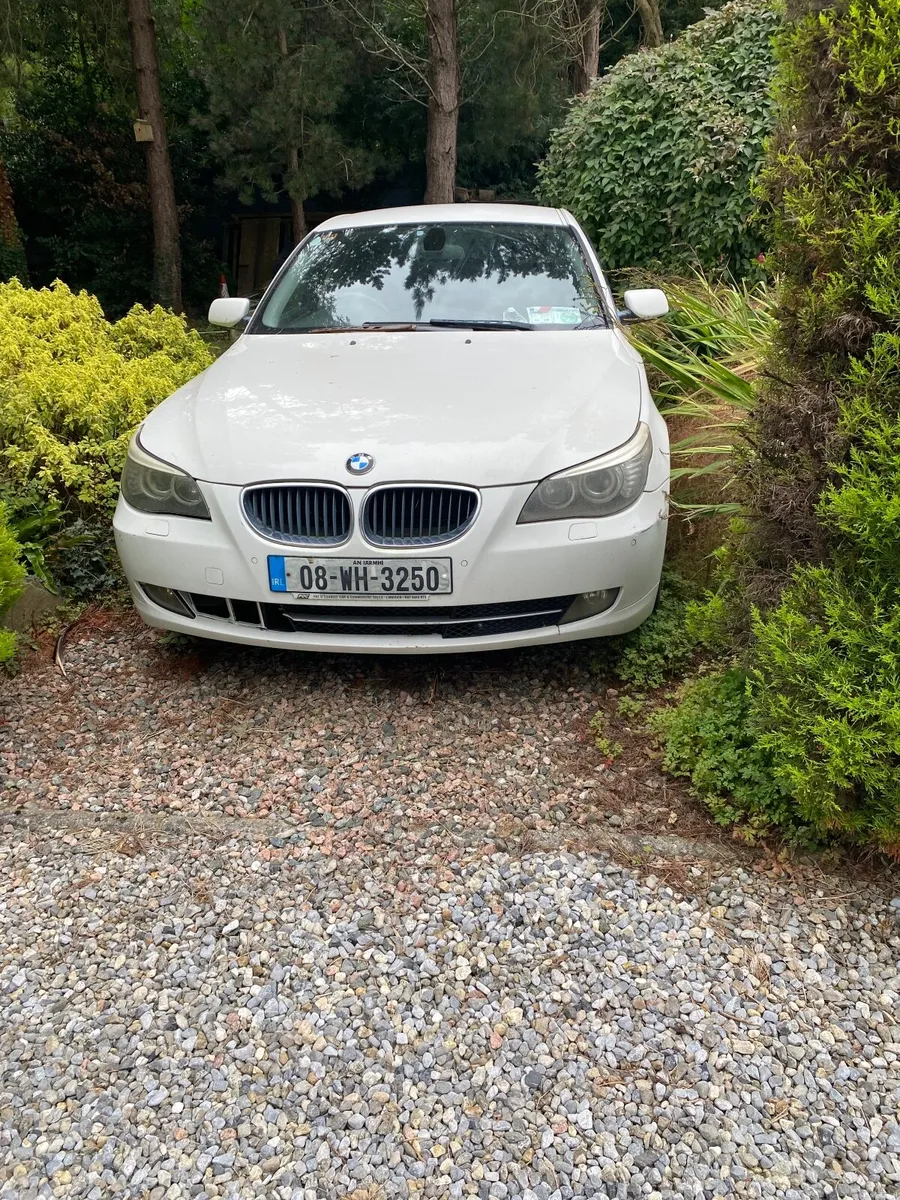 BMW 5-Series 2008 - Image 1