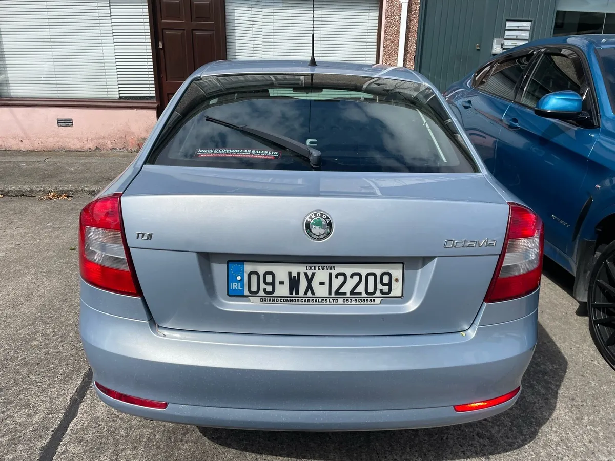 Skoda Octavia 1.6tdi 2009 - Image 2