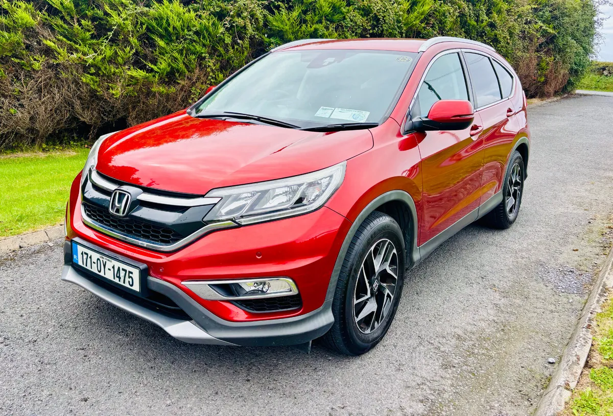 2107 Honda CR-V  1.6L Diesel - Image 3