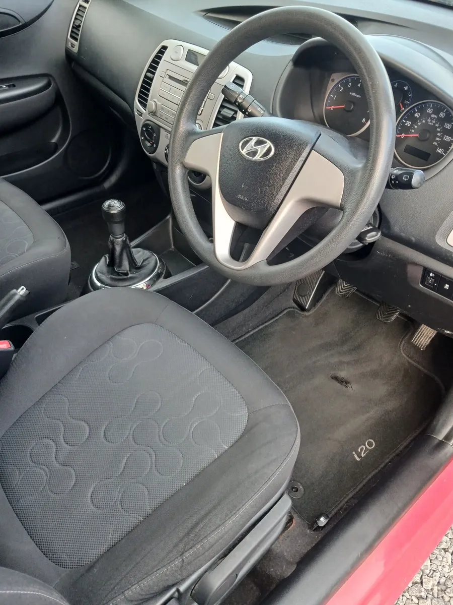 Hyundai i20 2012 NEW NCT 08/27 - Image 4