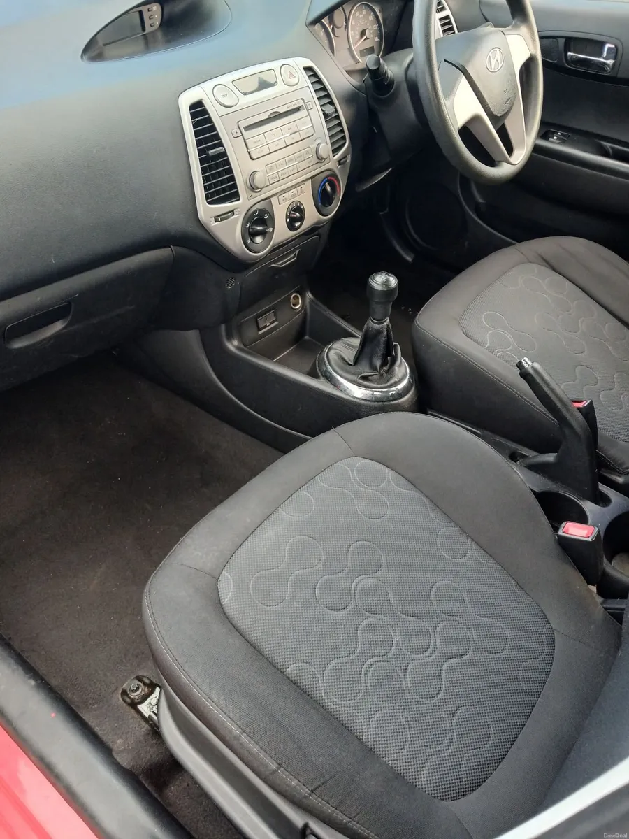 Hyundai i20 2012 NEW NCT 08/27 - Image 3