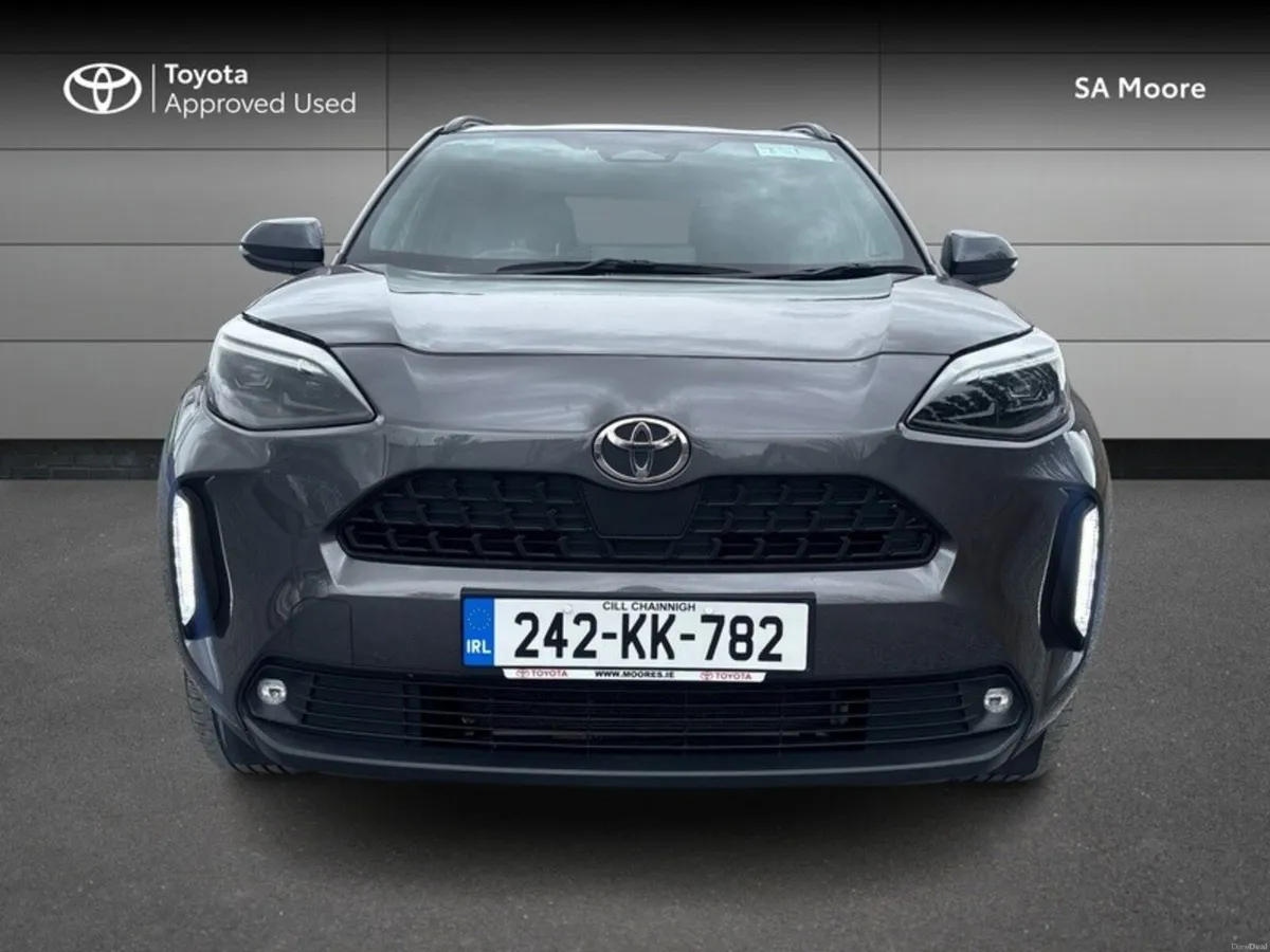 Toyota Yaris Cross HYBRID LUNA SPORT - Image 5