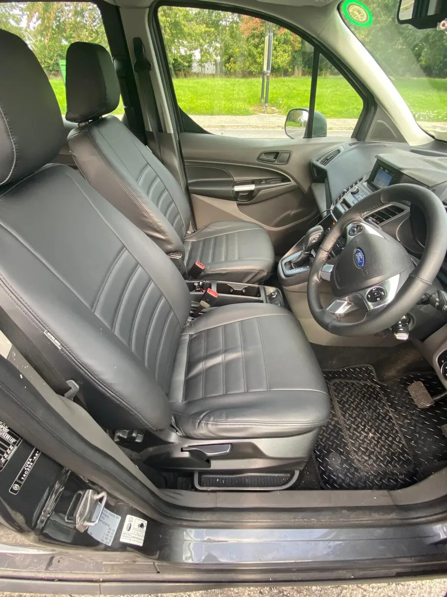 wheelchair Taxi - Image 5
