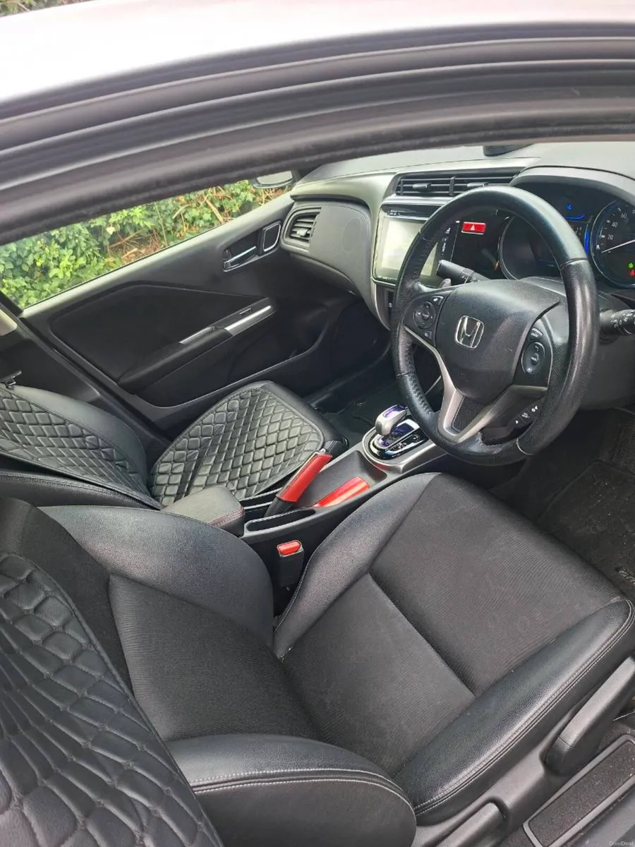 HONDA GRACE 2015 HYBRID AUTOMATIC - Image 5