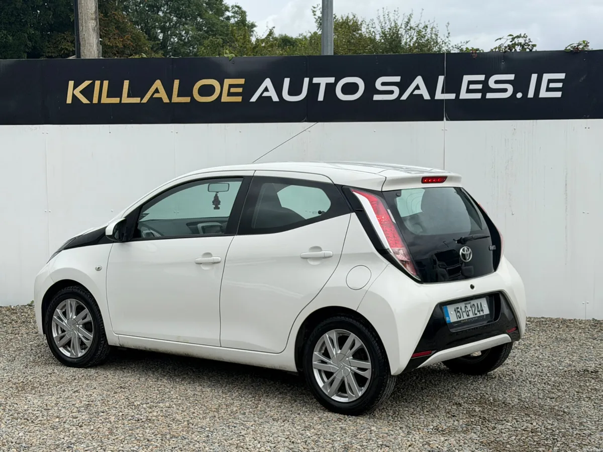 2015 Toyota Aygo 1.0 Petrol - Image 4