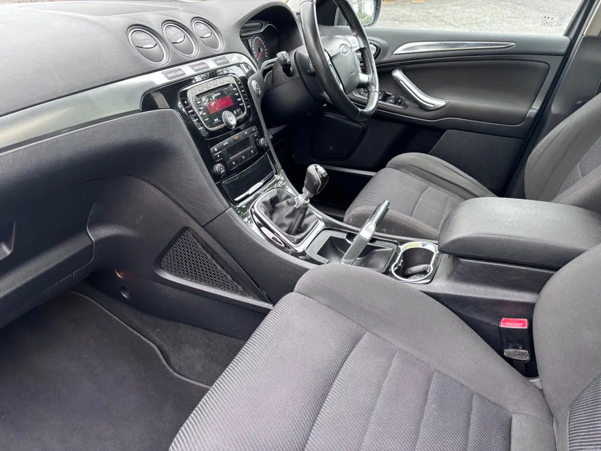 Ford S-Max 2012 - Image 4