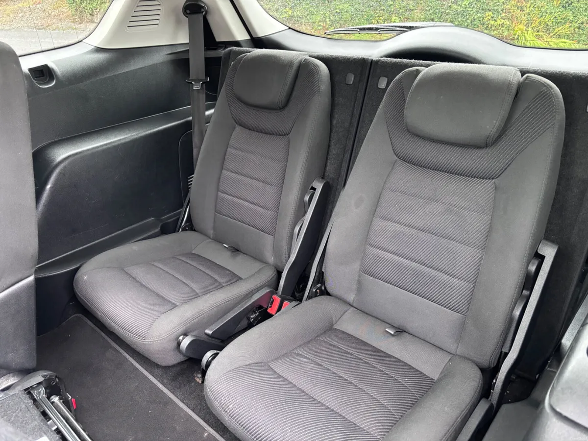 Ford S-Max 2012 - Image 6