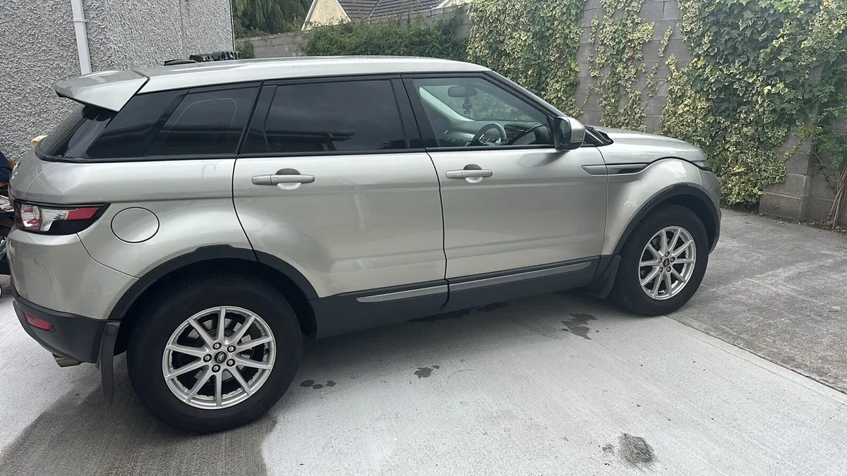 Land Rover Range Rover Evoque 2.2 Diesel - Image 3