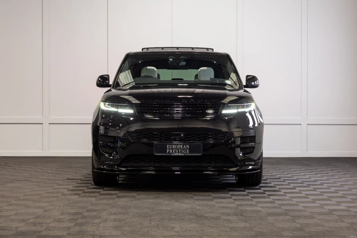 232 Range Rover Sport P440e Dynamic SE - Image 2