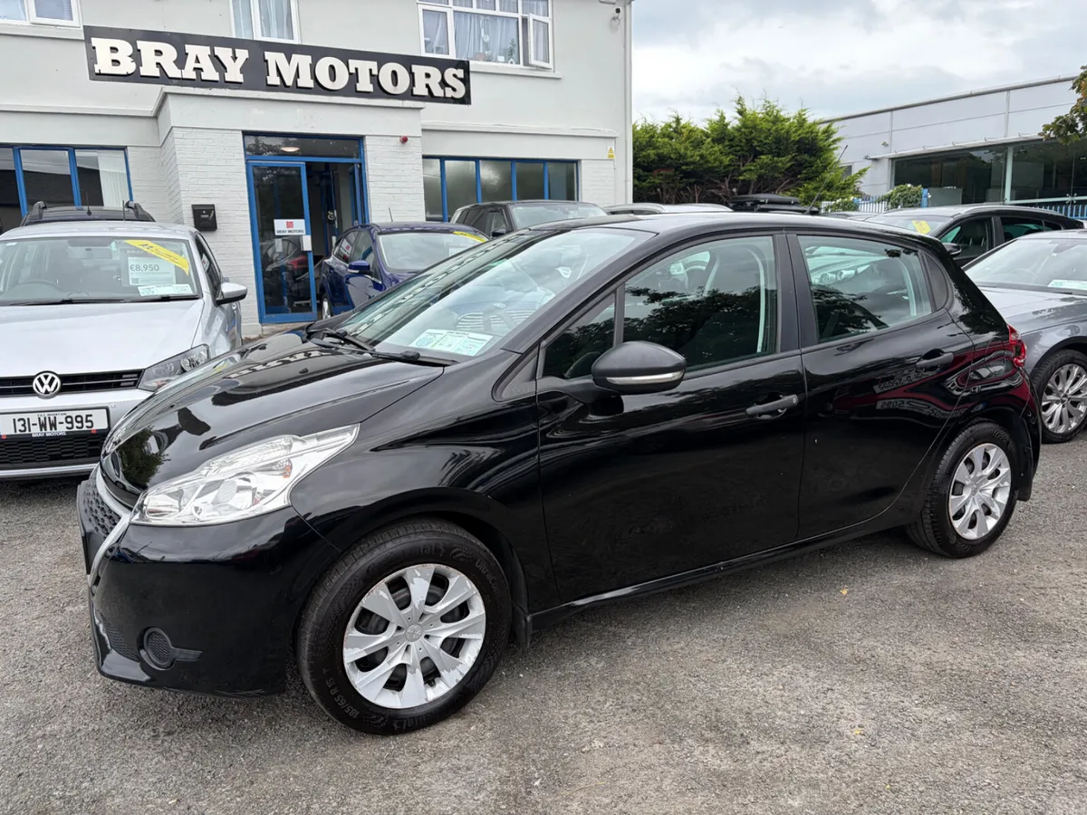 2015 PEUGEOT 208 1.2 PETROL 5 DOOR LOW KMS - Image 1