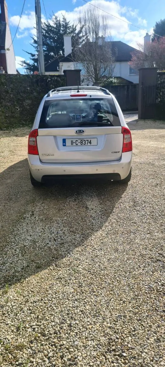 2011 Kia Carens 2.0 - Image 4