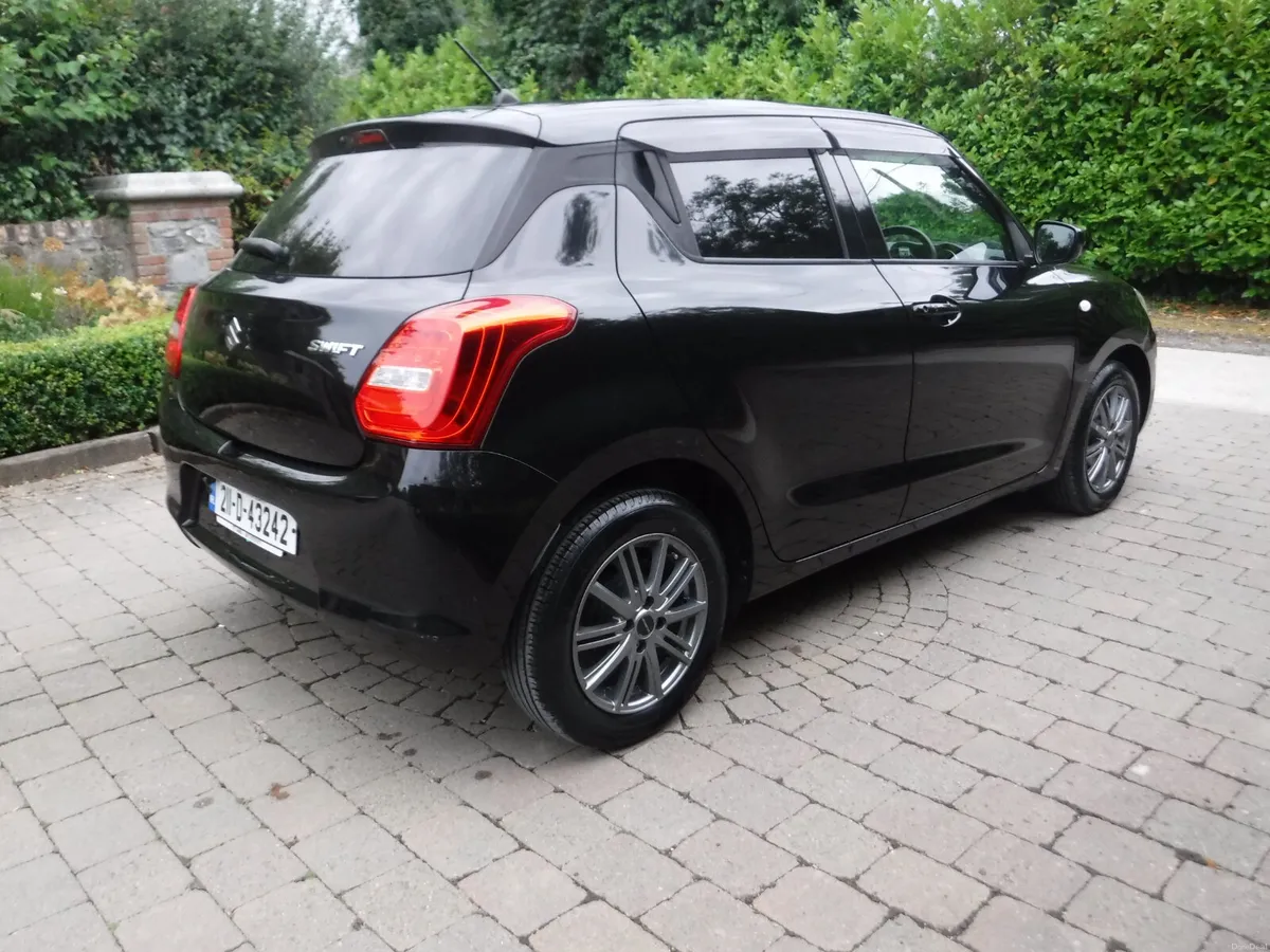 SUZUKI SWIFT 1.2 AUTO LOW MILEAGE ANDROID+CARPLAY - Image 3