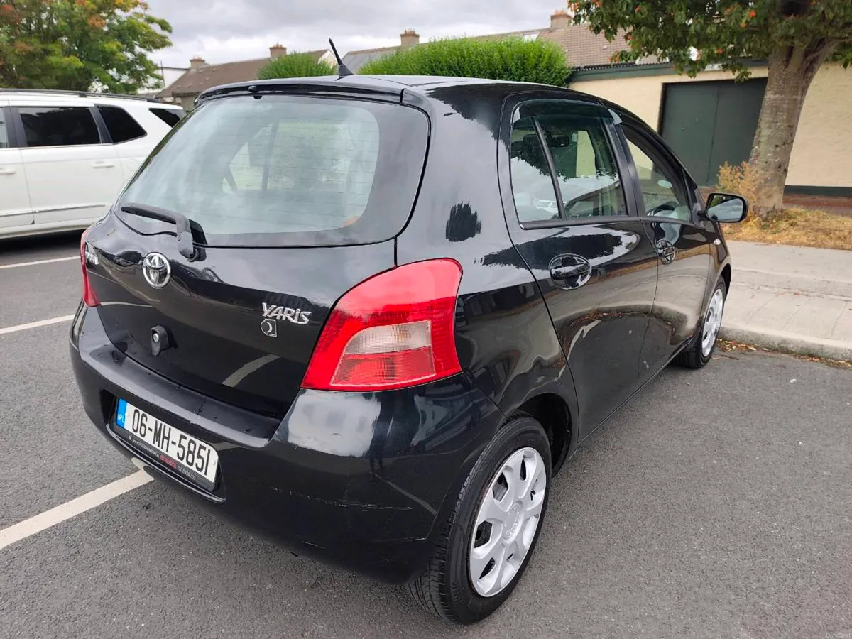 Yaris 1.0 petrol New Nct low kilometers - Image 5