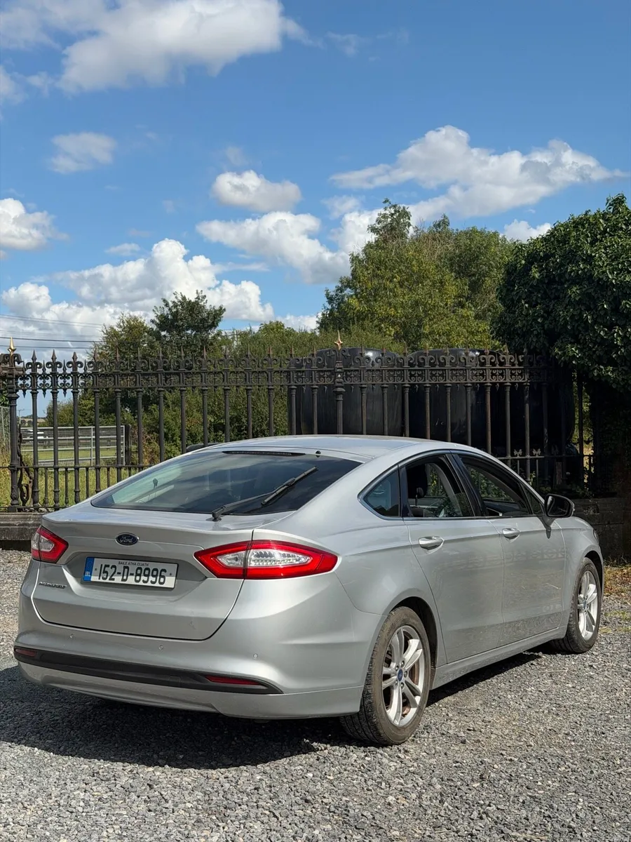 Ford Mondeo ZETEC 1.6L TDCI 115ps 4DR - Image 4