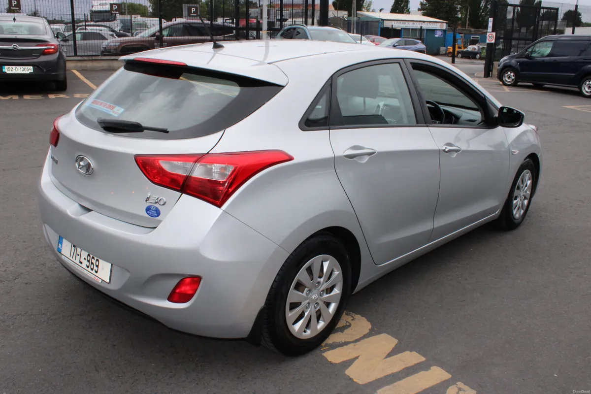 Hyundai i30 2017 - Image 5