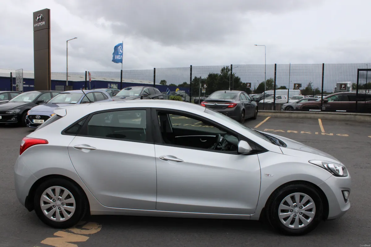 Hyundai i30 2017 - Image 6