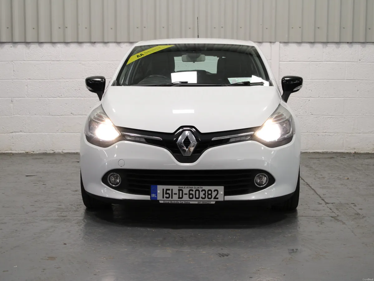Renault Clio 2015 - Image 2