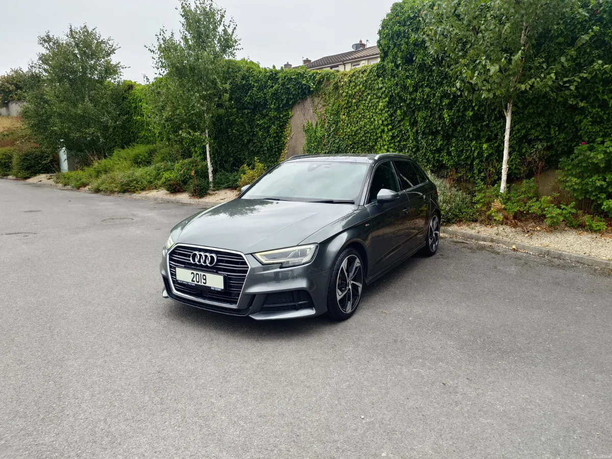 Audi A3 S-Line 1.4 tfsi - Image 3