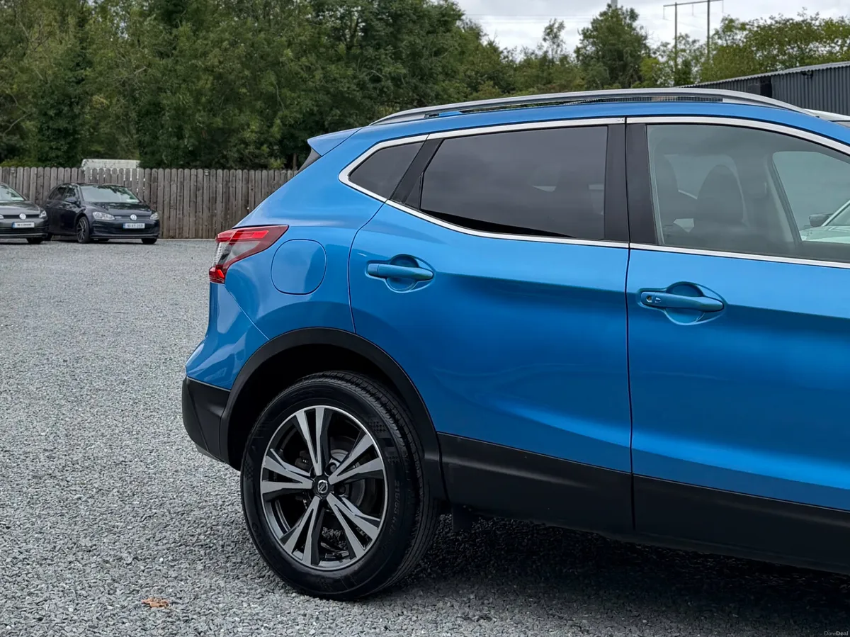 NISSAN QASHQAI SV PREMIUM 2019 PAN ROOF - Image 4
