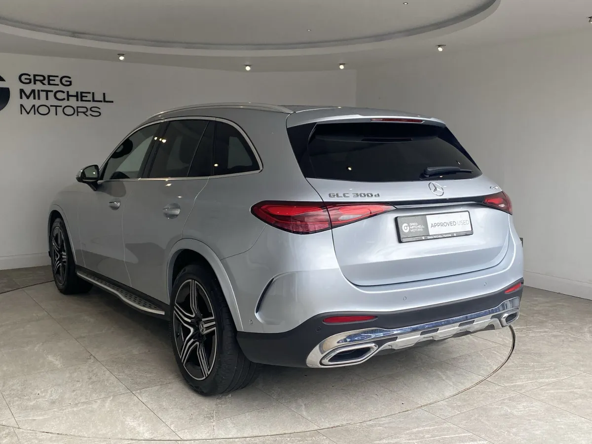 Mercedes-Benz 300 2024 - Image 5