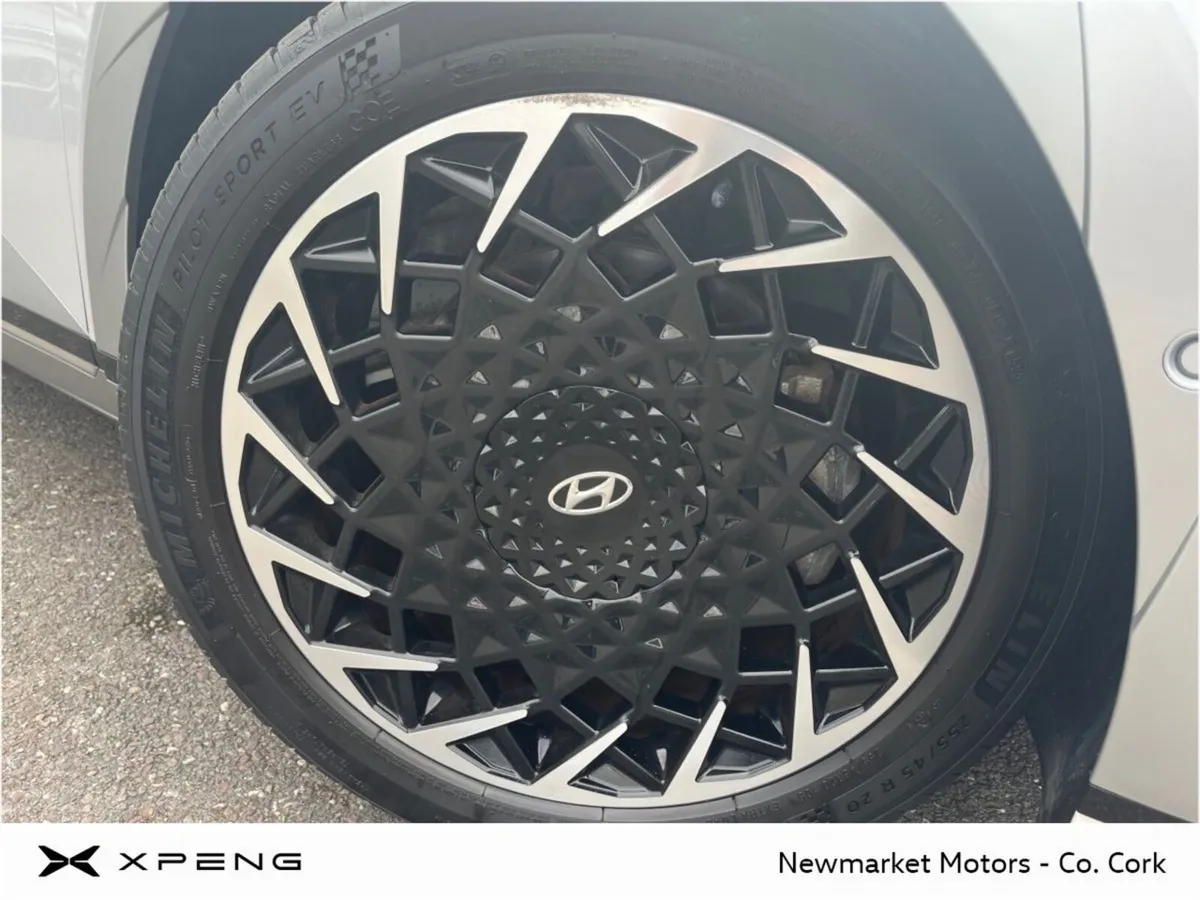 Hyundai IONIQ 5 77kW Premium Plus AWD WITH EXTRAS - Image 2