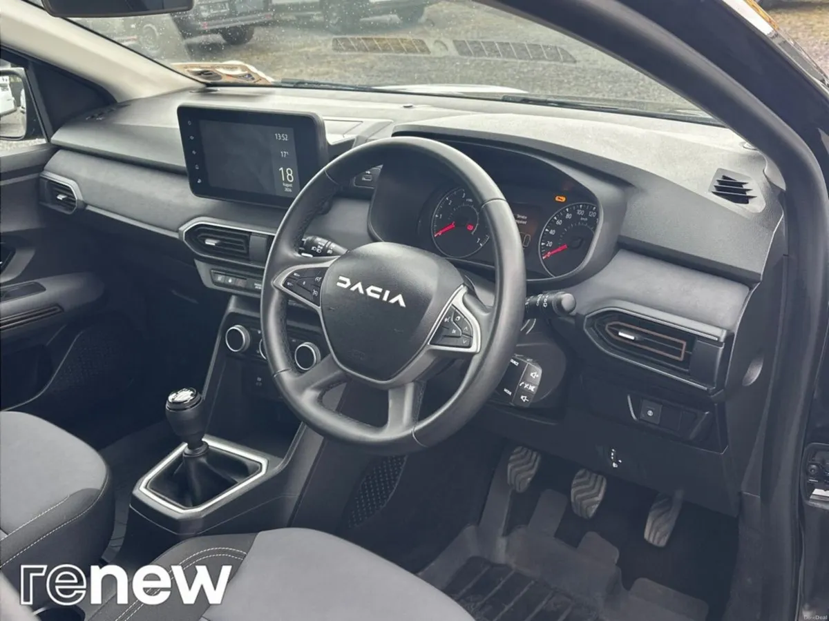 Dacia Sandero Stepway TCe 90 STEPWAY Extreme - Image 4