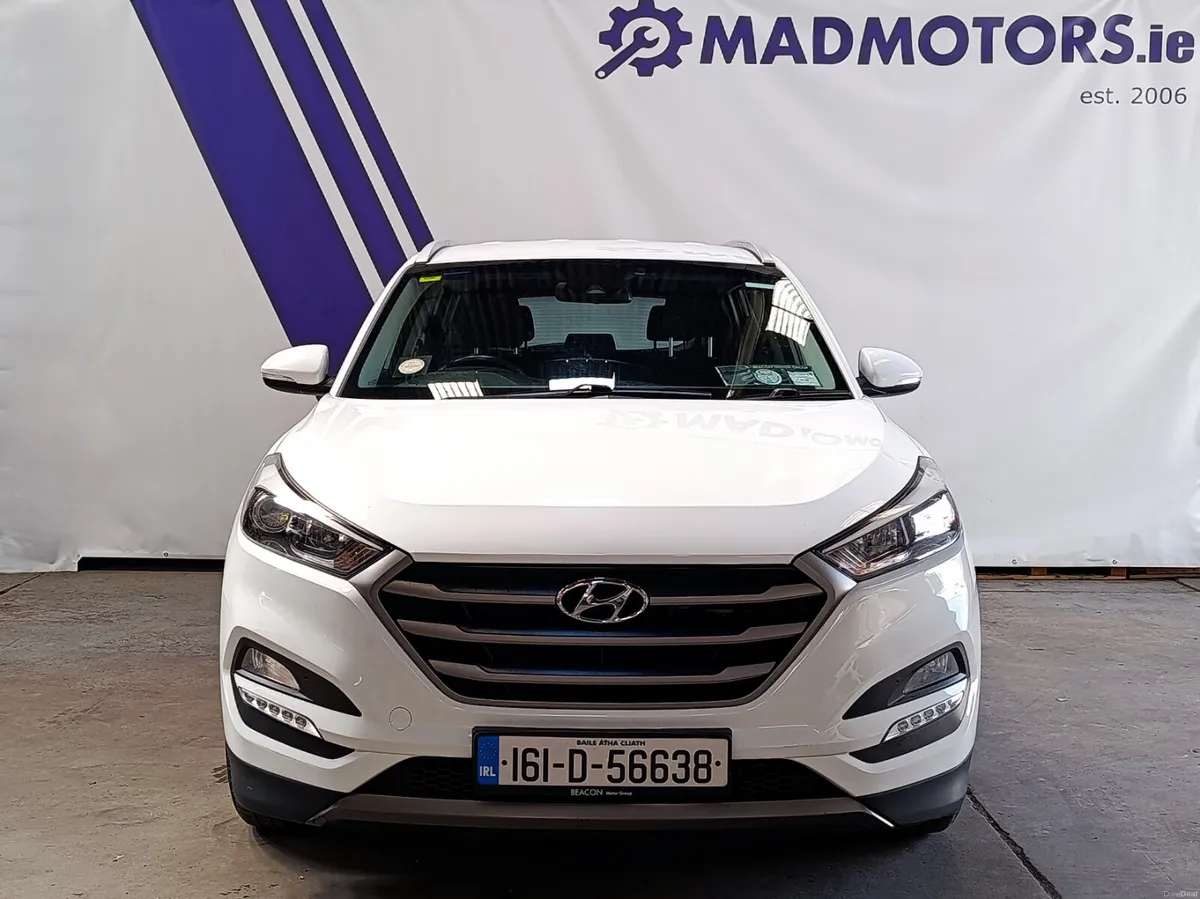 161 Hyundai Tucson 1.7 Crdi SE NAV 5DR - Image 2