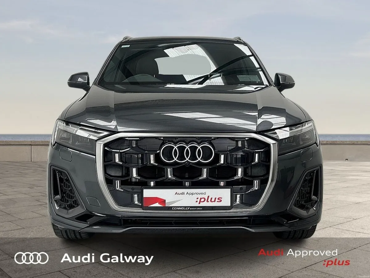 Audi Q7 €869 p/m - 55 TFSI e S-LINE QUATTRO 394PS - Image 2
