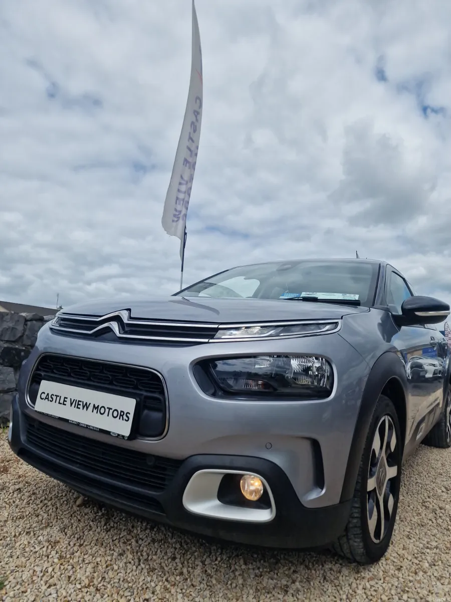 182 Citroen C4 Cactus New Nct Mint - Image 3