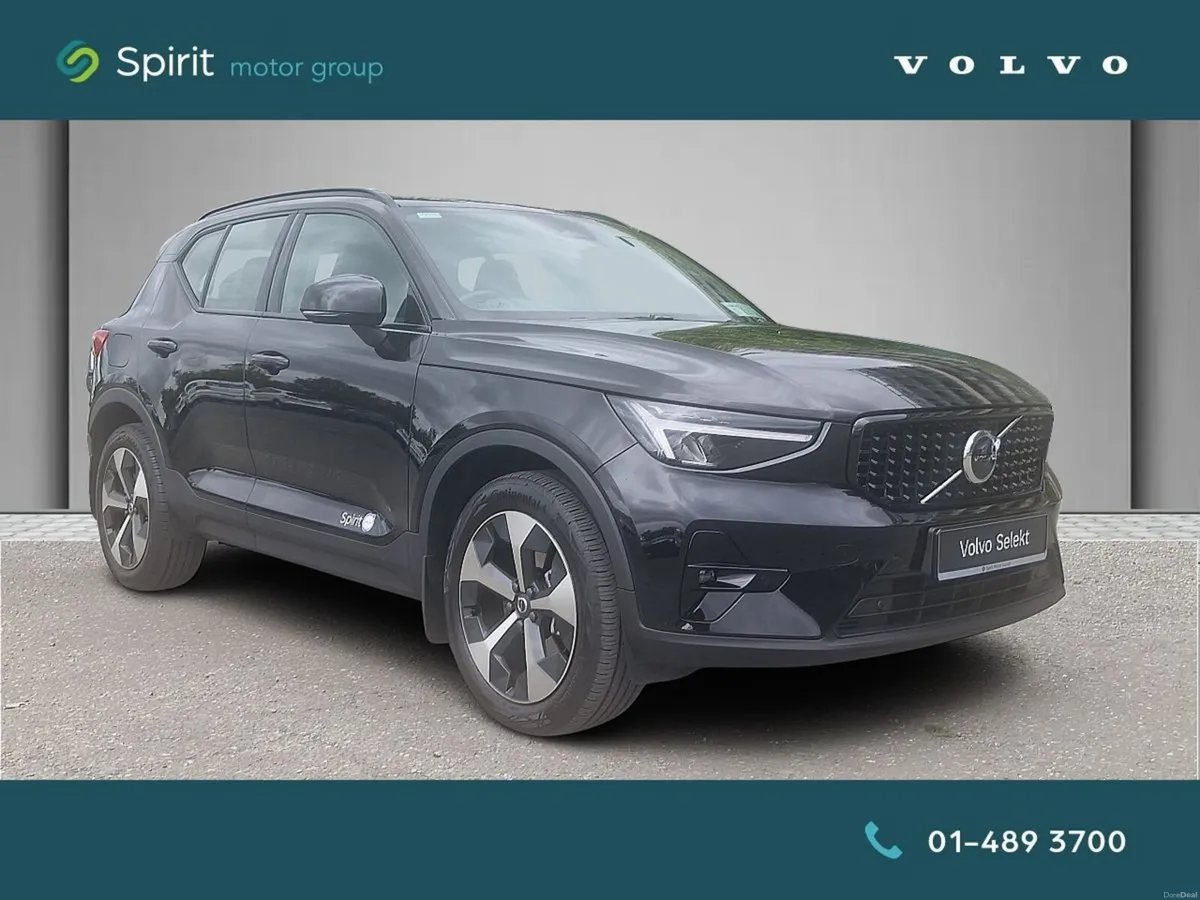 Volvo XC40 B3 Mild Hybrid Plus - Image 1