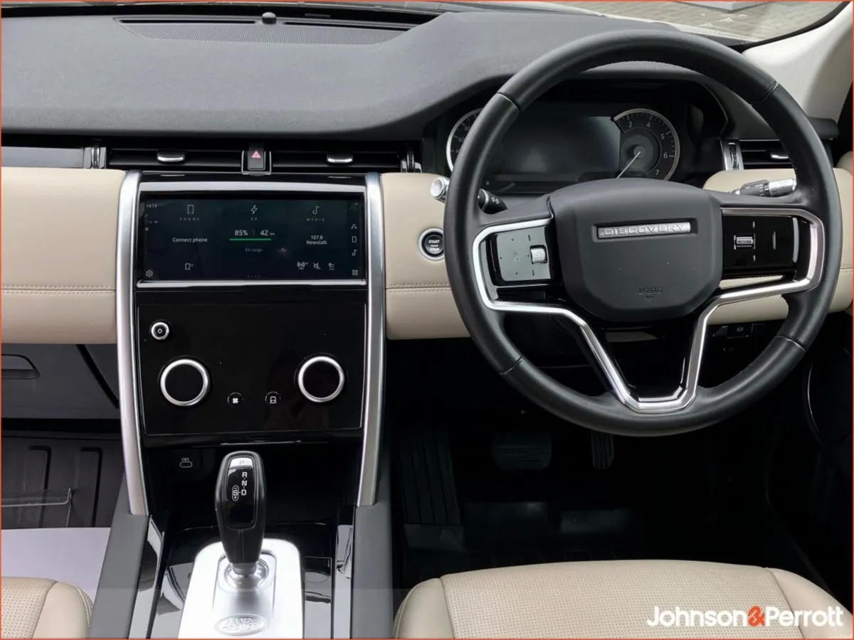 Land Rover Discovery Sport 1.5 I3 PHEV 300 PS AWD - Image 4
