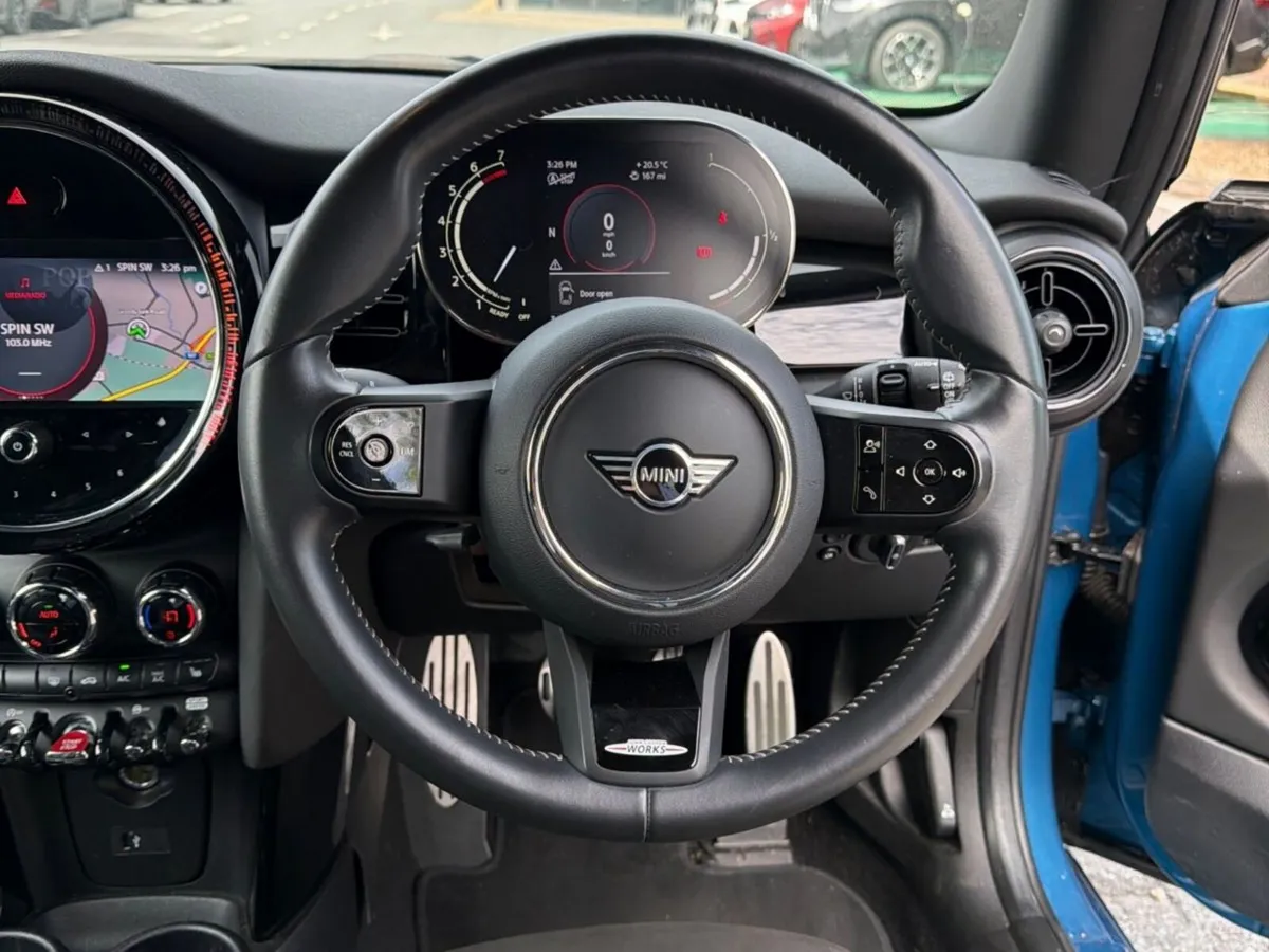Mini Cooper 3-Door Cooper Sport - Image 5